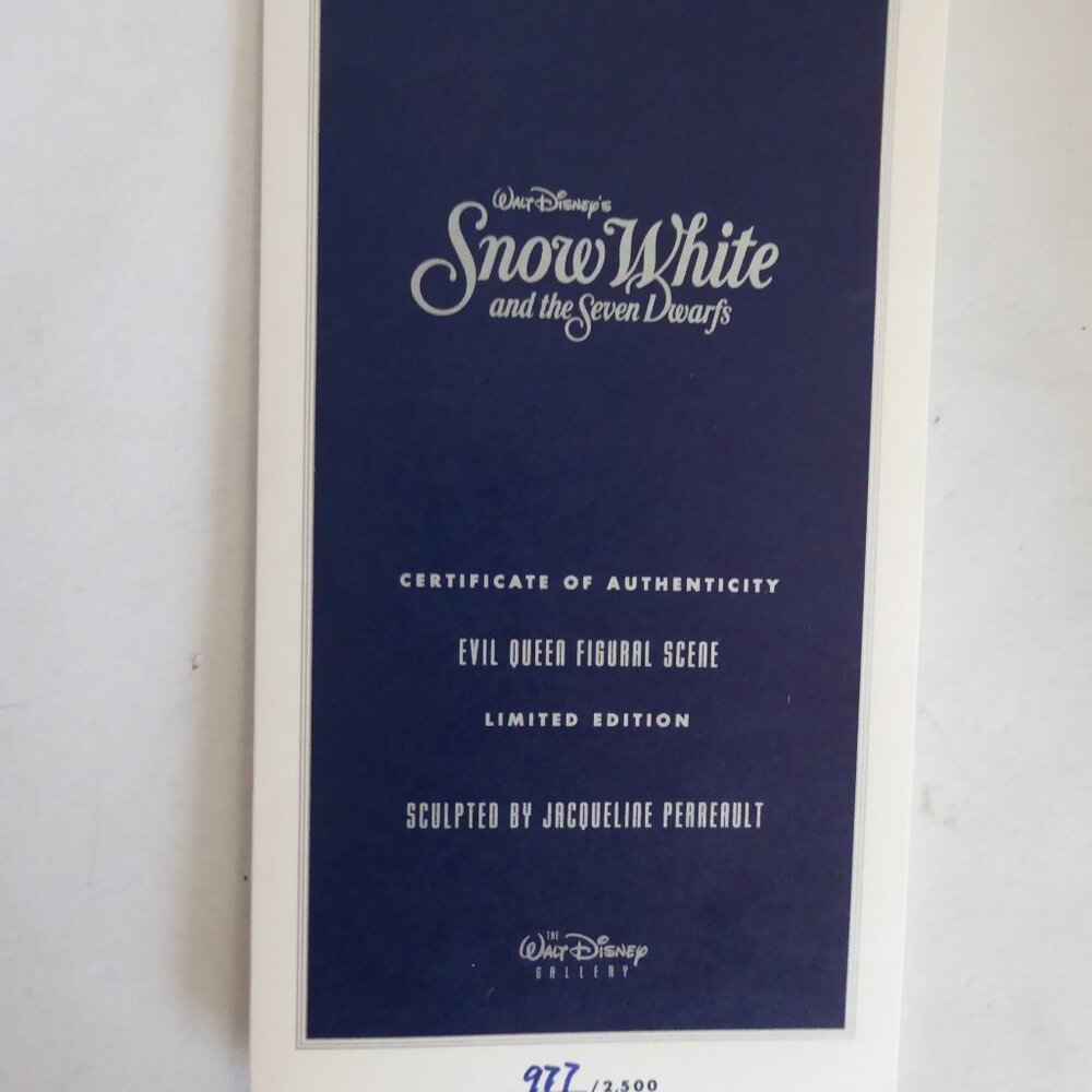 NEW 2000 LE #977/2500 WALT DISNEY GALLERY SNOW WHITE EVIL QUEEN PORCELAIN FIGURE - Picture 15 of 16